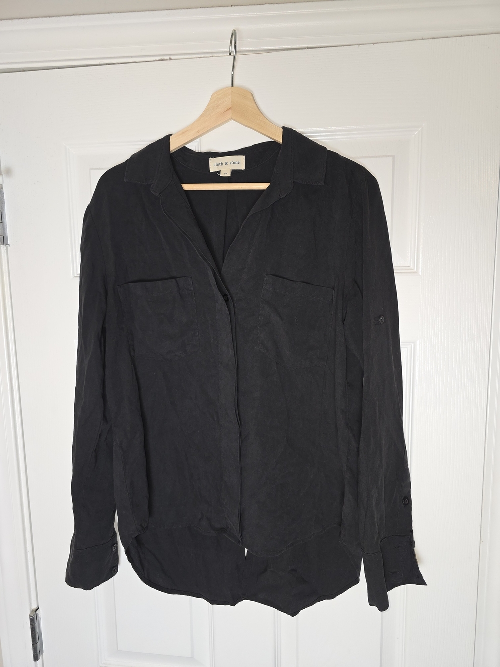 Cloth & Stone black button-front blouse - Size Medium
